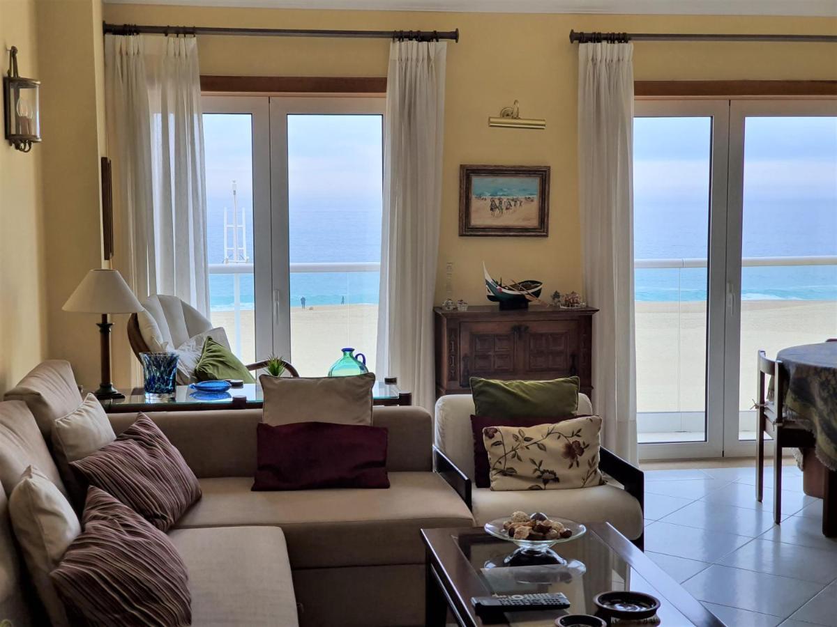 Nazare Apartamento Em Frente Ao Mar エクステリア 写真