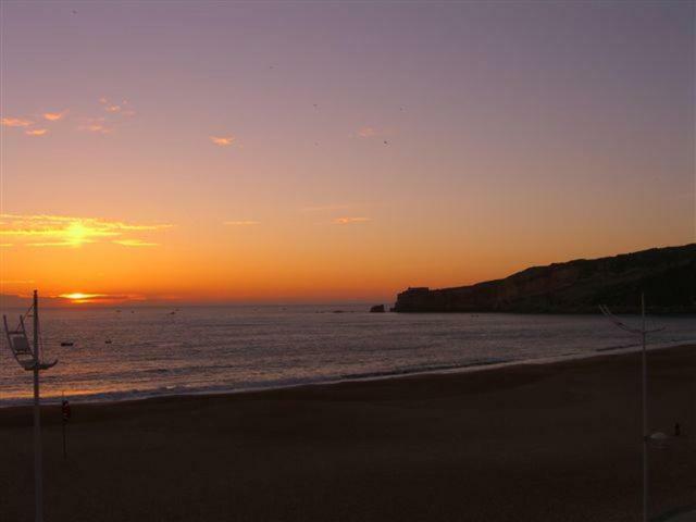 Nazare Apartamento Em Frente Ao Mar エクステリア 写真